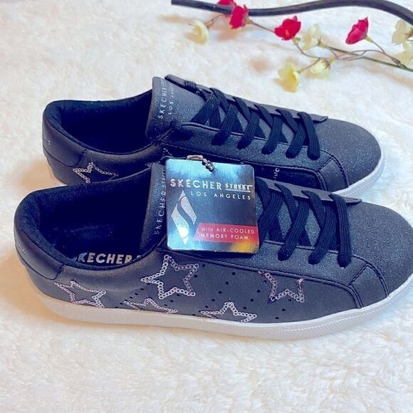 Skechers Aura -Sequin swagger sneaker, Black - Picture 1 of 8